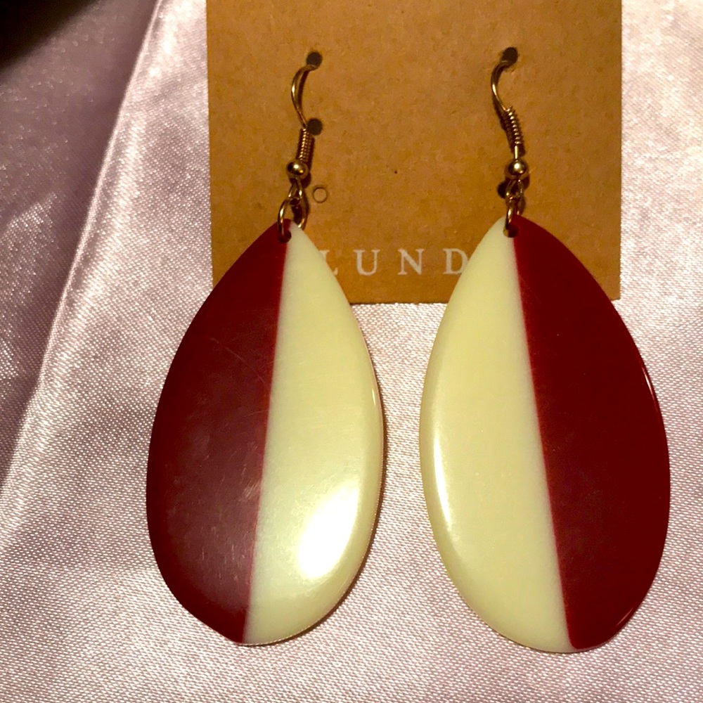 Plunder earrings, acrylic